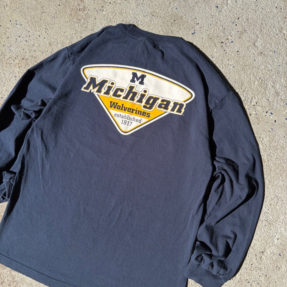 Alstyle Michigan Wolverines Long Sleeve TShirt Navy Blue Mens Large NCAA Graphic
